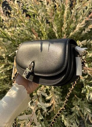 Жіноча сумка michael kors сідло чорна
