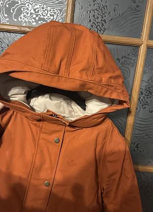 Пуховик-парка adidas originals оранжевий xs (32) жіноча дівчача