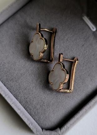 Сережки "конюшини" 5