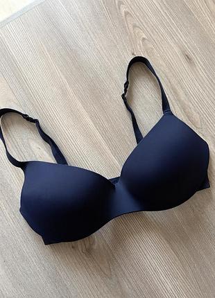 Гладенький безшовний бюстгальтер пуш ап primark