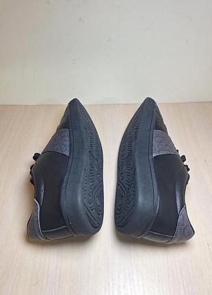 Кросівки guess 6