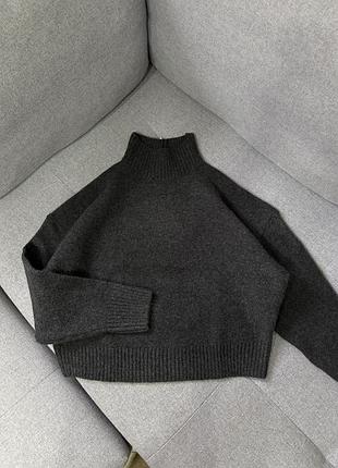 Сірий графітовий светр з горловиною стійкою від zara / серый графитовый свитер с горловиной стойкой зара