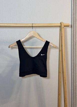 Топ nike  •розмір l