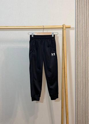 Джогери under armour з утепленням на 6-7 років