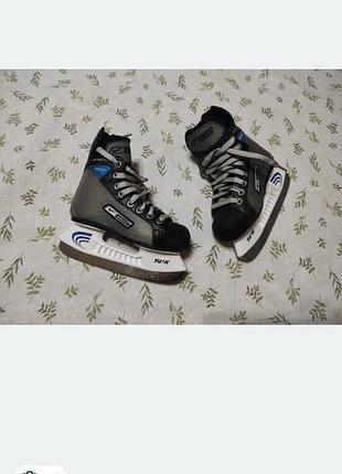 Детские коньки nike bauer supreme коньки 28 р