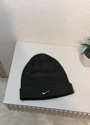 Шапка nike доросла