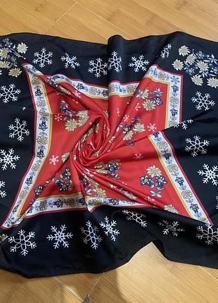 Гарна хустка trachten / dirndl