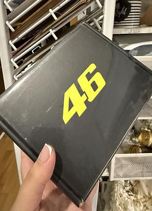 Колекційна книга / ar-картки valentino rossi vr46 da zero a quarantasei (італія)