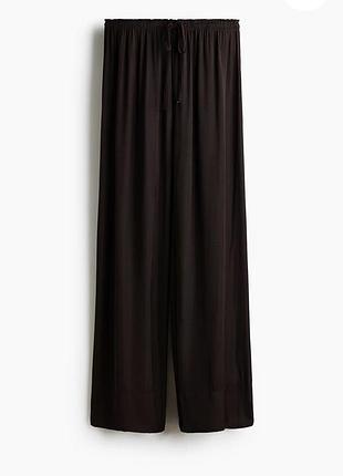 Сатиноваві брюки h&m атласні легкі