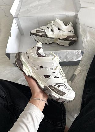 Кроссовки женские balenciaga track cream brown