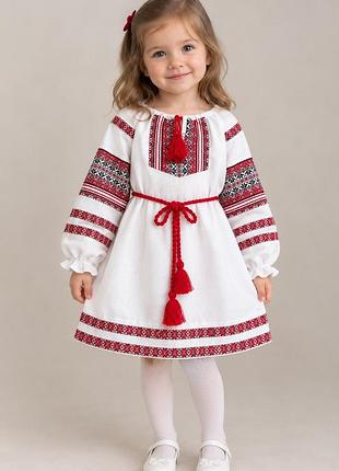 Вишиванки сукні
