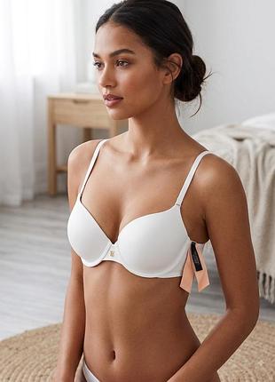 Білий гладкий бюстгальтер пуш-ап бренду victoria's secret 80а
