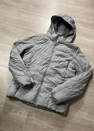 Женская куртка пуховик uniqlo