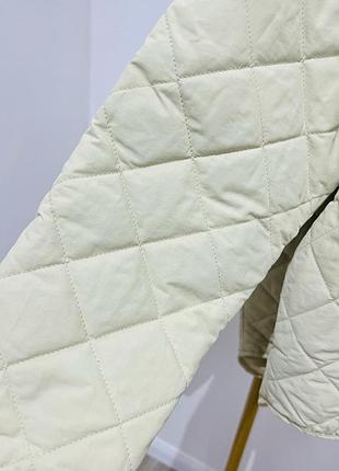 Легкий бомбер на zara 3