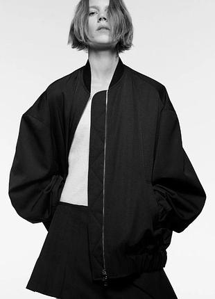 Стильний бомбер zara