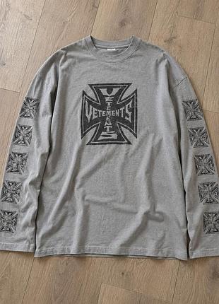 Long sleeve vetements🛍