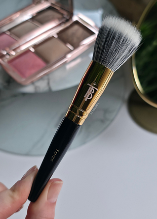 Кисть для тонального крема и кремовых текстур дуофибра tenze travel foundation brush