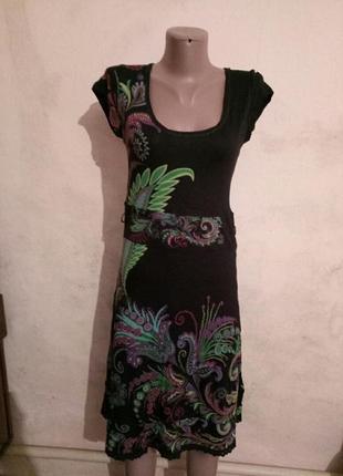 Трикотажна сукня з мереживним низом