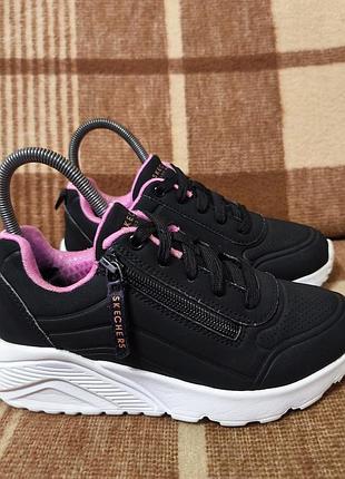 Дитячі кросівки skechers
