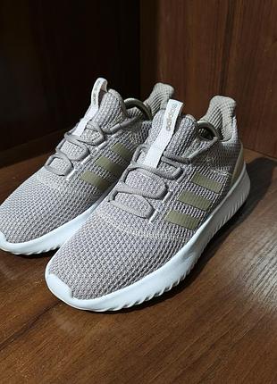 Adidas cloudfoam ultimate