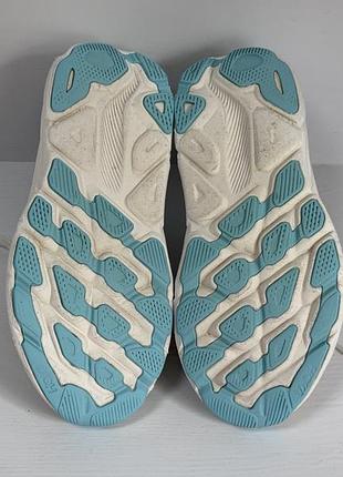 Hoka one кросівки 9