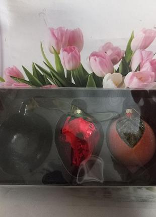 Новогодние игрушки