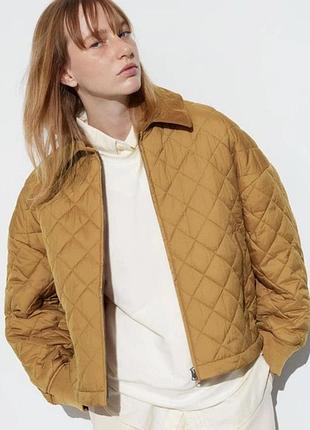 Стильна курточка uniqlo стьогана, з вельветовим комірцем оверсайз розмір м-l