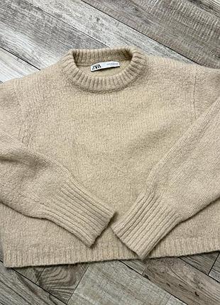 Жіночий светр zara бежевий вовняний