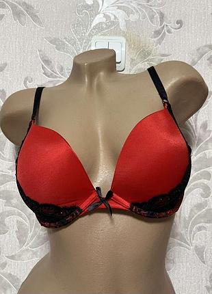 Victoria’s secret (34 d)  бюстгальтер
