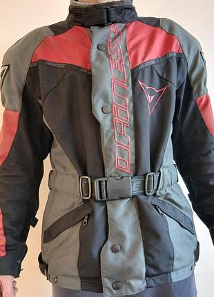 Мотокуртка dainese.размер l. универсальная