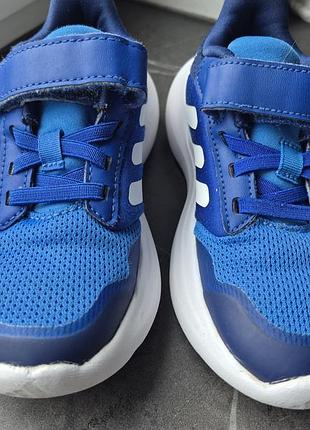Adidas кросівки 7