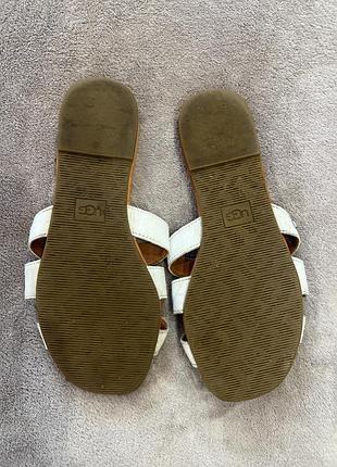 Шльопанці ugg 3