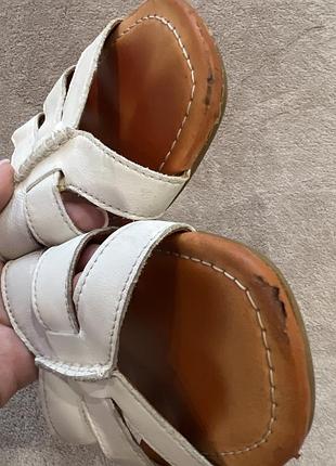 Шльопанці ugg 2