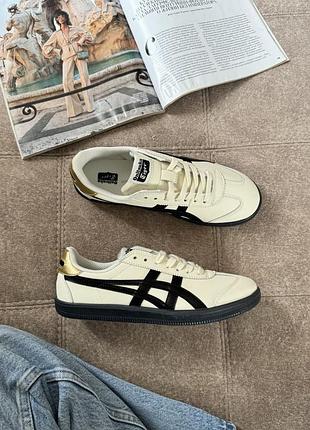 Стильні жіночі кросівки asics onitsuka tiger tokuten beige black