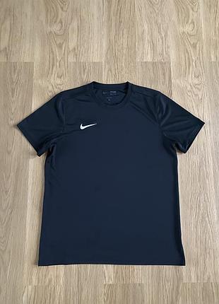 Футболка nike dri-fit
