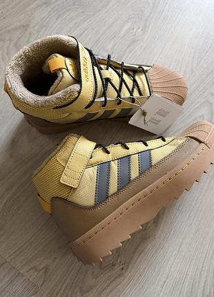 Черевики для хлопчика adidas зимові бежеві