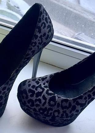 Туфли женские на высокой платформе