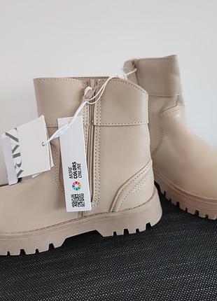 Черевики для дівчаток zara бежеві, розмір 25, довжина устілки 15.6 см, штучна шкіра