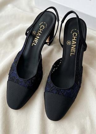 Слінгбеки chanel 
розмір 37
довжина стопи 23.5 см
стандартна повнота ноги