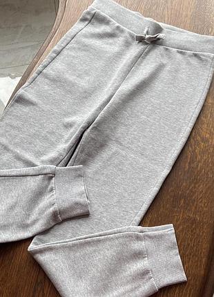 Детские спортивные серые штаны benetton 2xl 11-12 лет 160см б/у