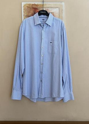 Рубашка в бело-голубую полоску. бренда fynch-hatton из серии supersoft oxford..