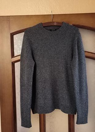 Женский шерстяной свитер от massimo dutti