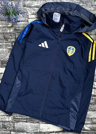 Вітрівка adidas 9-10 років