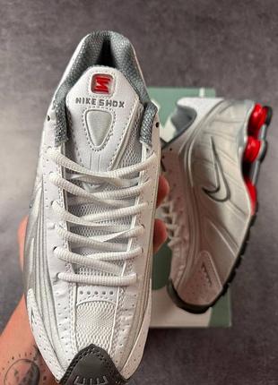 Кросівки nike shox r4 grey red white 4
