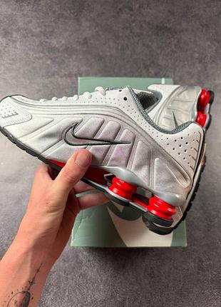 Кросівки nike shox r4 grey red white 5