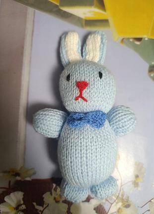 Новая мягкая игрушка, вязаный зайчик, 22 см (handmade).