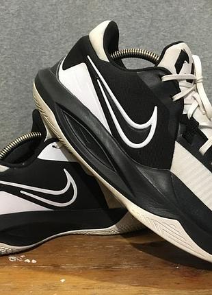 Кросівки nike precision 6
