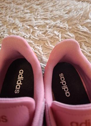 Кроссовки adidas,натуральна замша 9