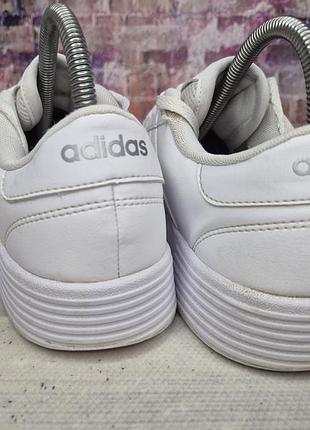 Кроссовки adidas 5
