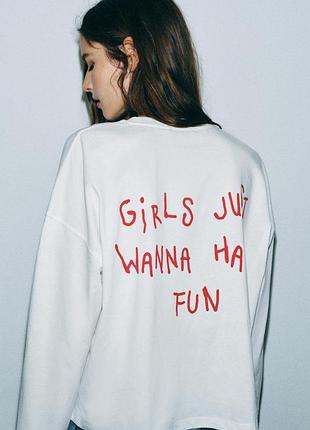 Реглан жіночий білий з принтом zara new